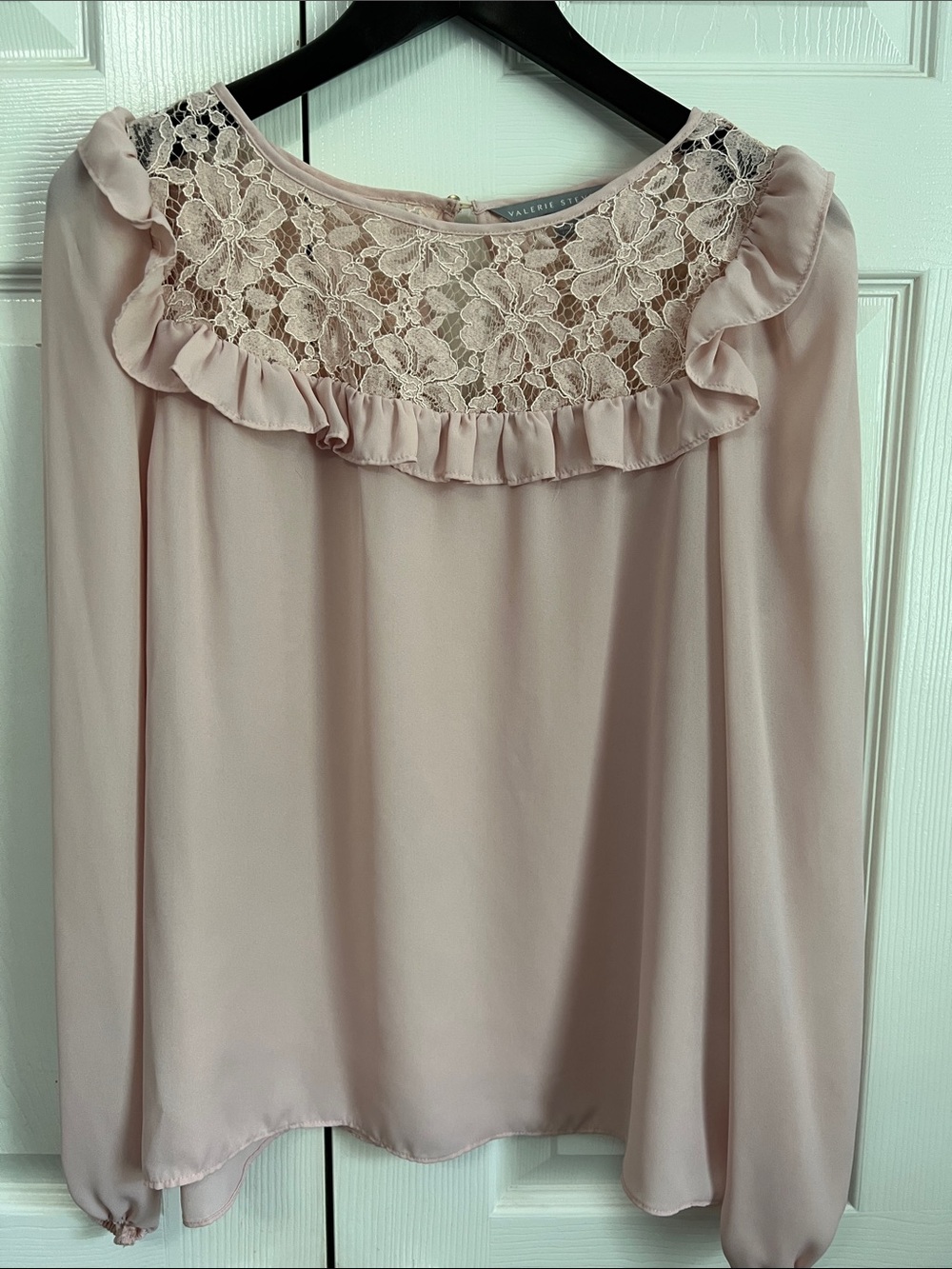 Valerie Stevens Dusty Blush Lace Ruffle Long-Sleeve Blouse